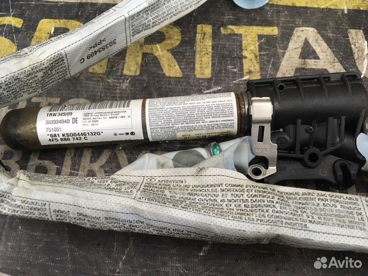 Шторка безопасности Audi А6 С6 2004-2010