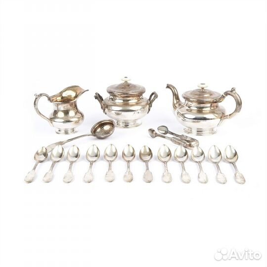 Старинный серебряный чайный сервиз в коробке 84 пр