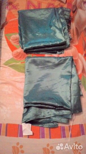 Шторы изумрудные