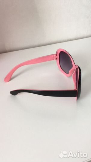 Солнечные затемненные очки новые