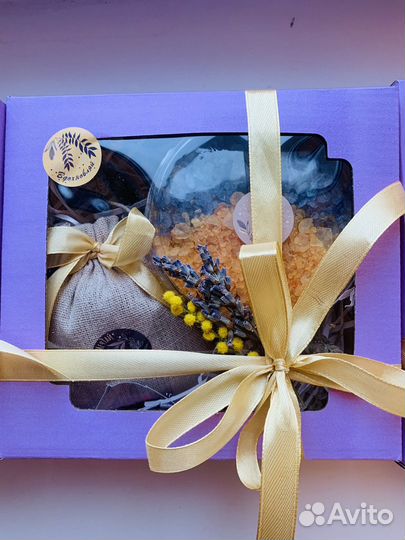 Подарок на 8 марта подарочный набор