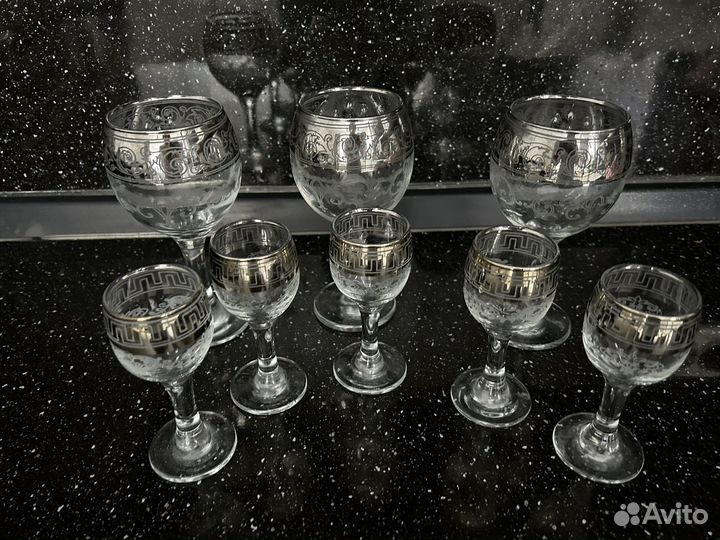 Чашки, блюдца, бокалы