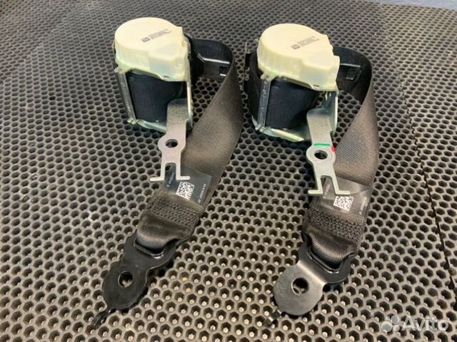 Ремень безопасности задний Bmw 520I F10 N20 2015