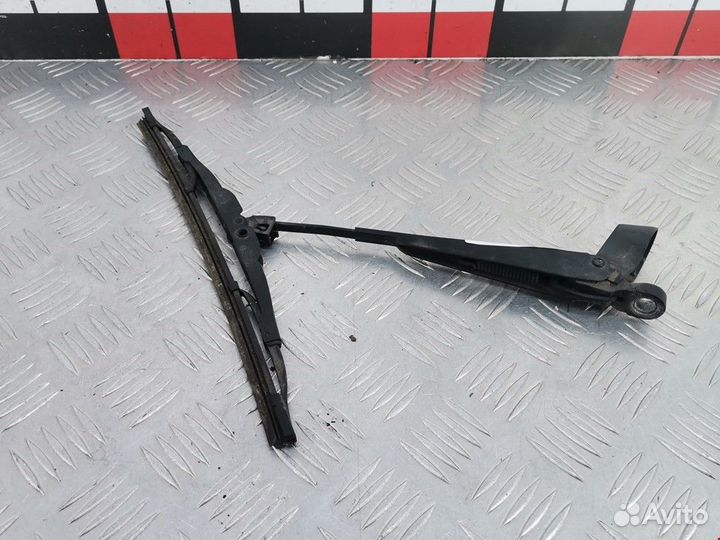 Щеткодержатель задний Ford Fusion 2003