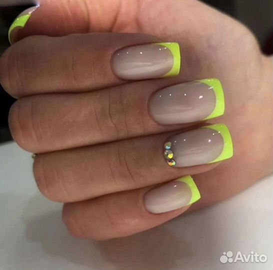 Мастер маникюра и педикюра