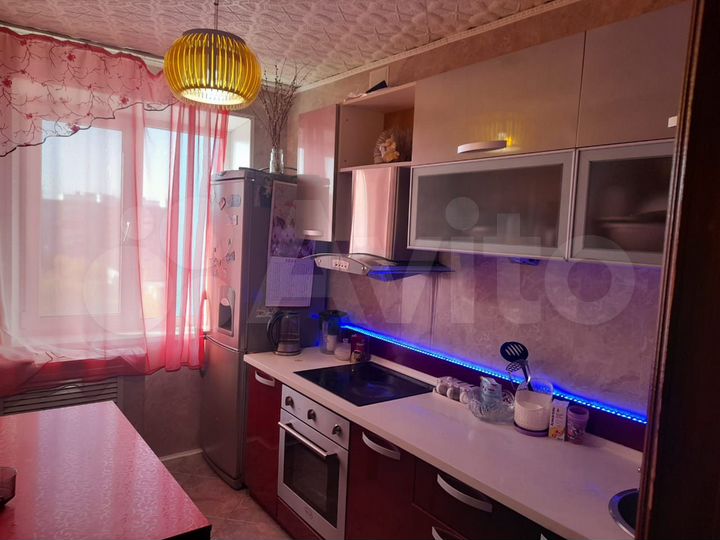 3-к. квартира, 72 м², 8/9 эт.