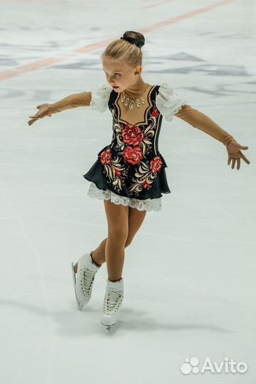 Костюм для фигурного катания 118-122