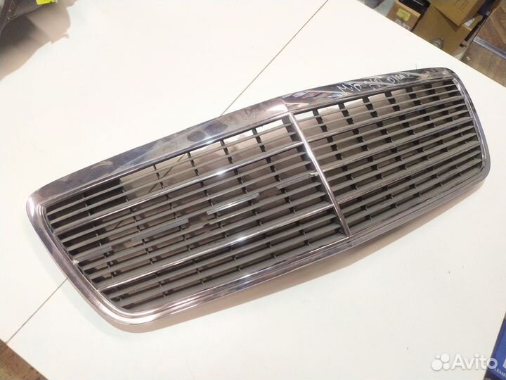 Решетка радиатора Mercedes W210 рестайл 99-02