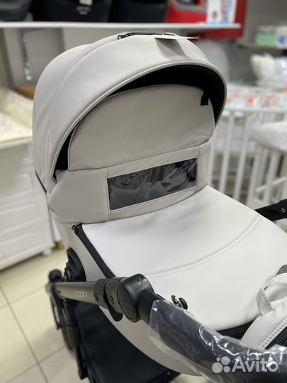 Коляска 2 в 1 Riko Ozon