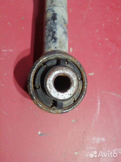 Рычаг поперечный задний левый Mazda 6 GG L3C1 2004