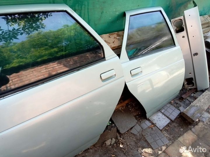 Двери на ваз 2110 бу