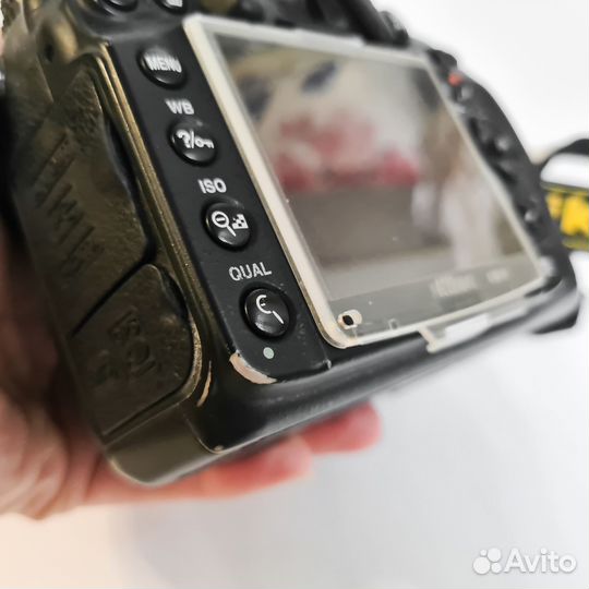 Зеркальна фотокамера Nikon d7000 или комплектом