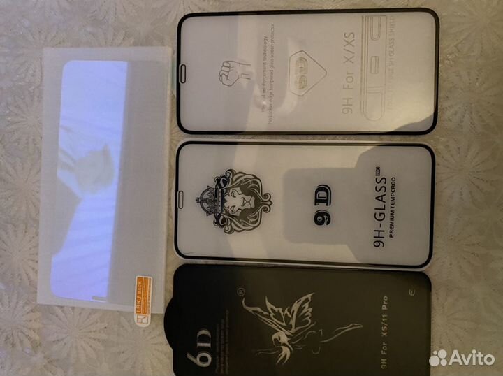 Защитные стекла на iPhone X/xs