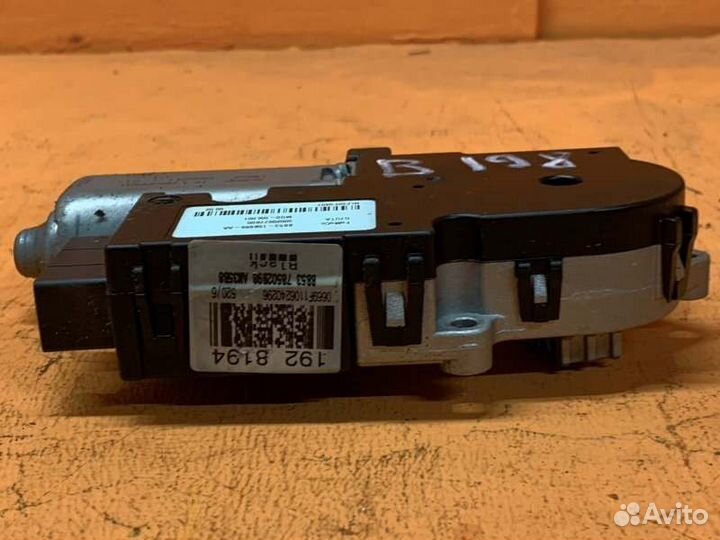 Моторчик люка Ford Explorer U502 3.5 2011