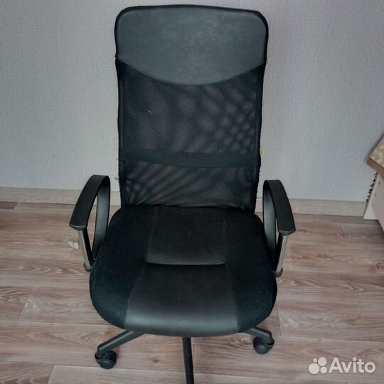 Компьютерное кресло бу