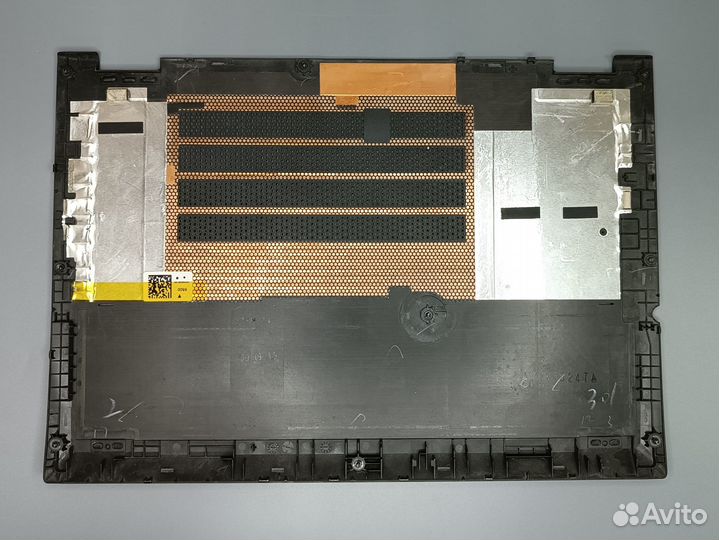 Поддон (нижняя крышка) Lenovo ThinkPad Yoga 370