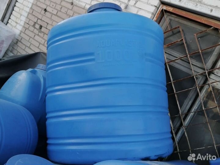 Бак для воды пластиковый