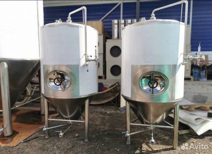 Цилиндроконический, бродильный танк. цкт