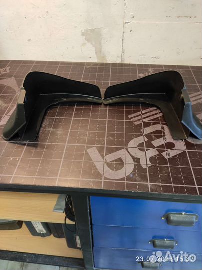 Брызговики задние Toyota Corolla