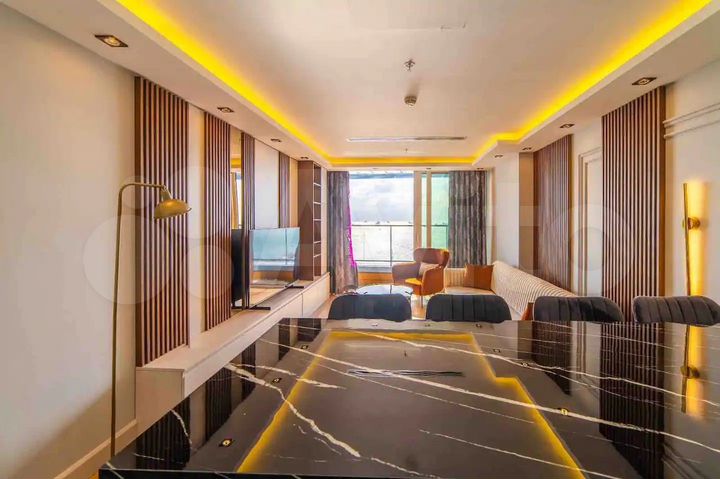 3-к. квартира, 88 м², 10/25 эт.