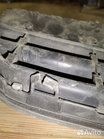 Решетка радиатора Audi A3