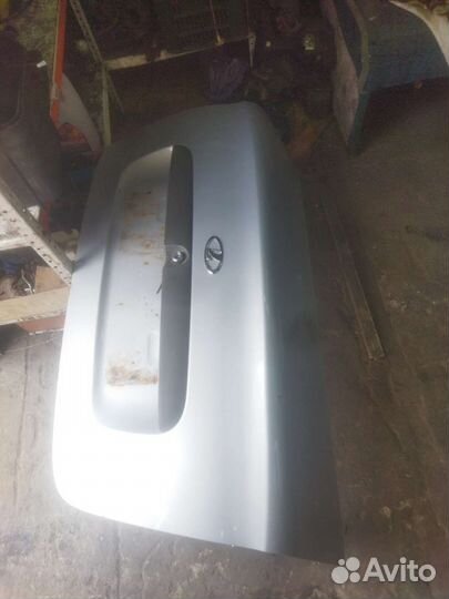 Крышка багажника LADA kalina 1