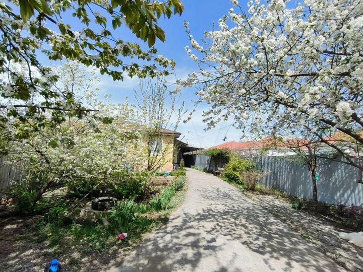 Коттедж 73,2 м² на участке 4 сот.