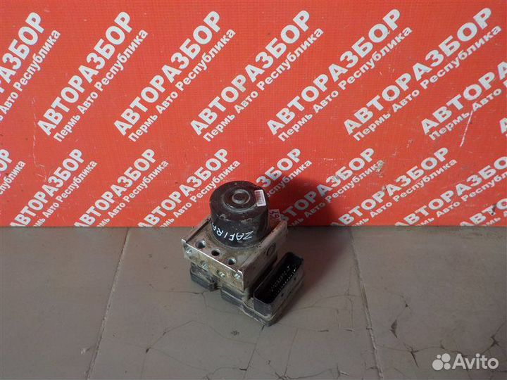 Насос ABS Opel Zafira B Z18XER 2011