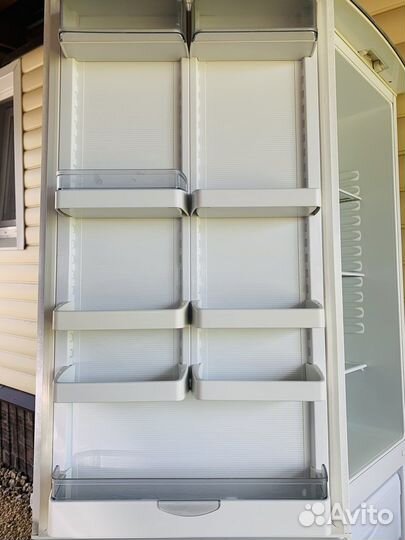 Холодильник двухкомпрессорный