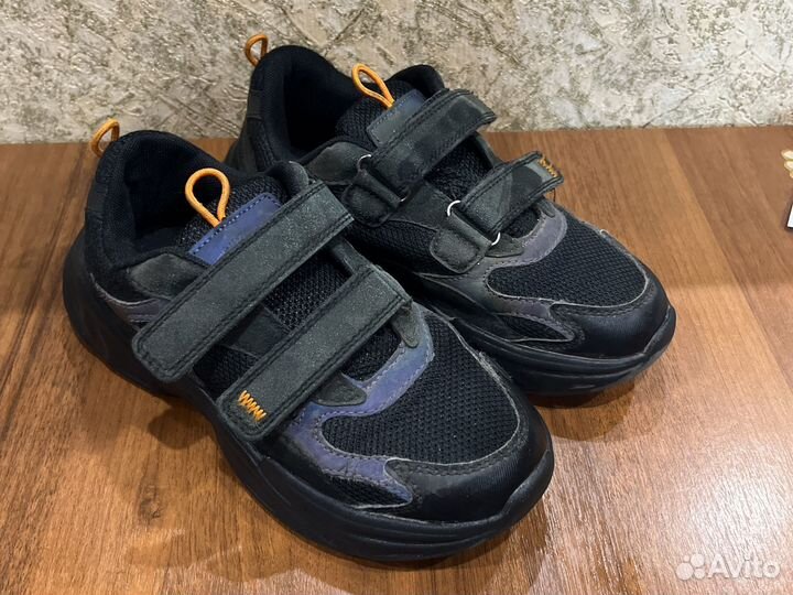 Продам кросовки