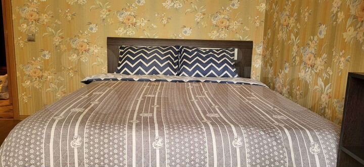 1-к. квартира, 42 м², 3/6 эт.