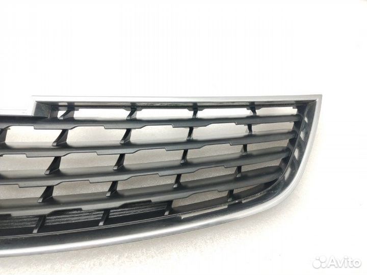 Решетка радиатора Chevrolet Cruze J300 F16D3 2013