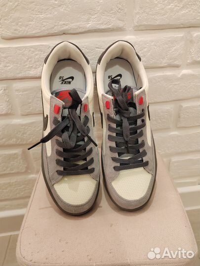 Кроссовки мужские 42 размер nike