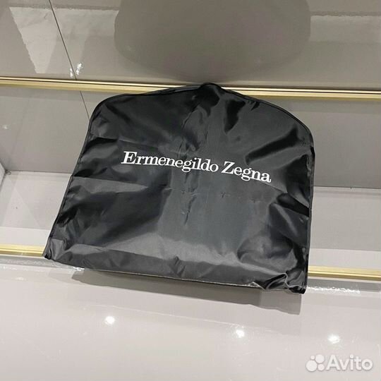 Классический костюм Ermenegildo Zegna