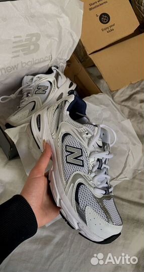 Кроссовки new balance 530