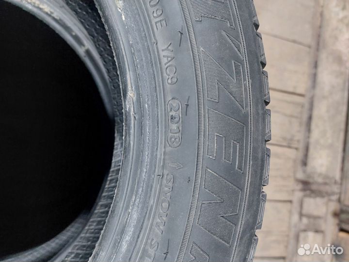 Kumho I'Zen KW31 165/65 R14 79R