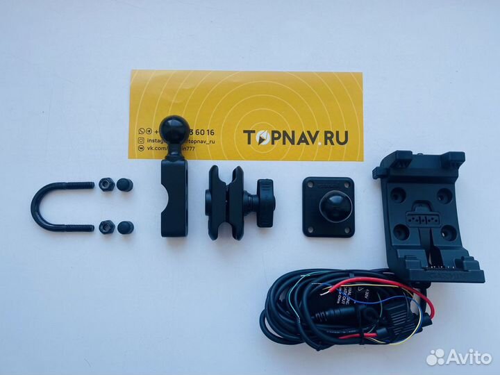 Крепление с питанием на руль Garmin Montana 700