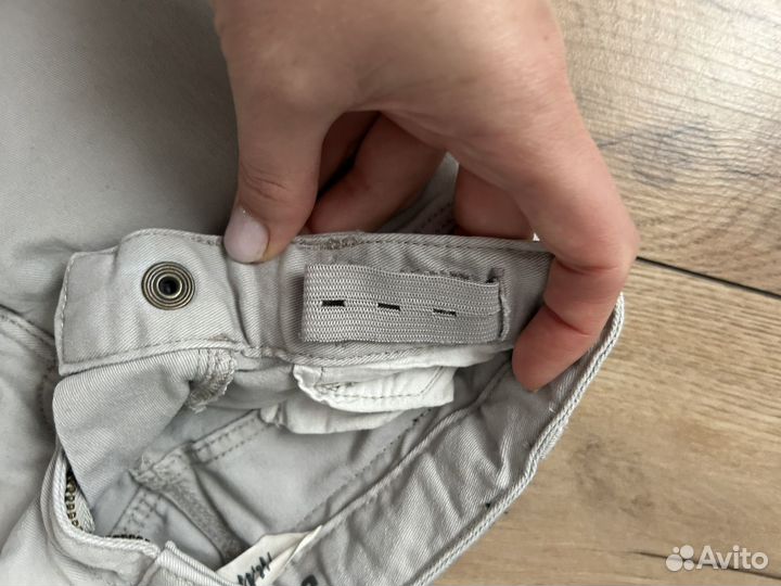 Серые джинсы для мальчика девочки HM 98