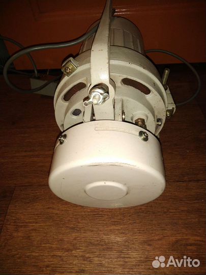 Электромотор от швейной машинки