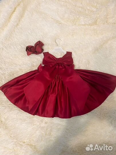 Детское нарядное платье от года до 1,5 лет