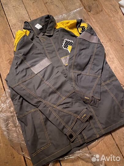 Продаю спец. одежду