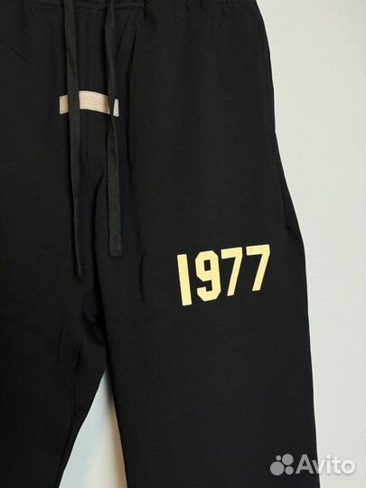 Штаны Fear Of god Essentials 1977 Оригинал