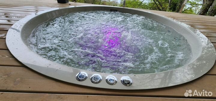 Купель джакузи
