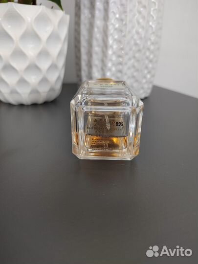 Остаток во флаконе aerin amber musk