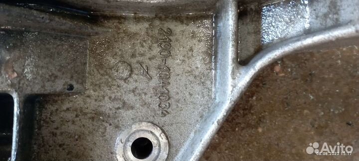 Кронштейн генератора granta