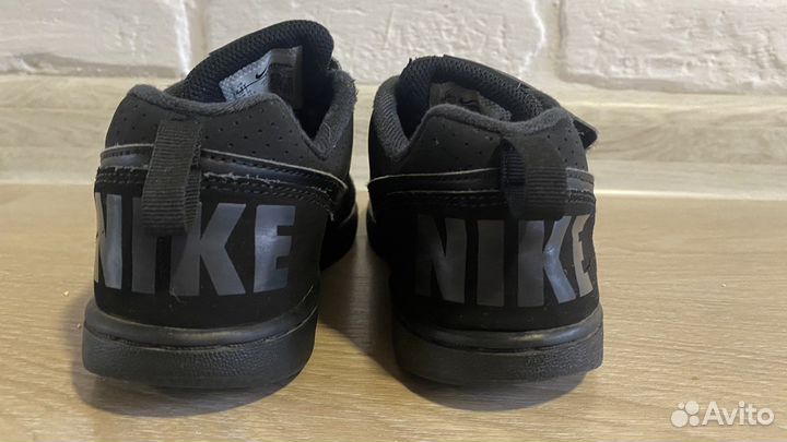 Кросовки на мальчика Nike