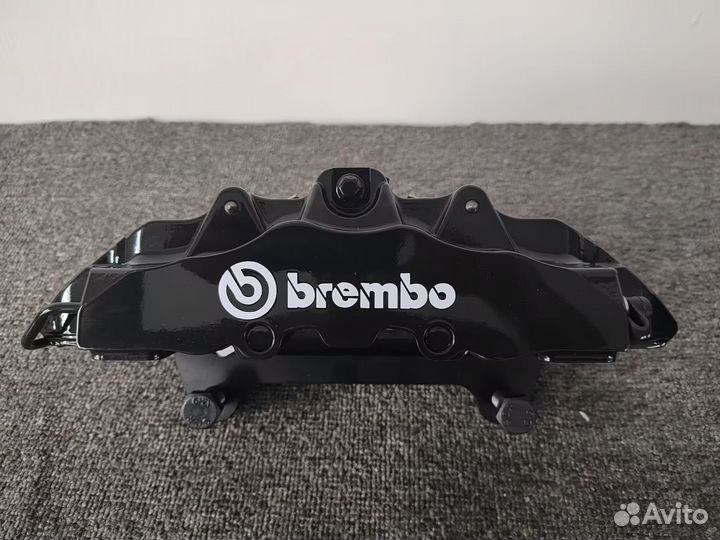 Спортивная тормозная система brembo