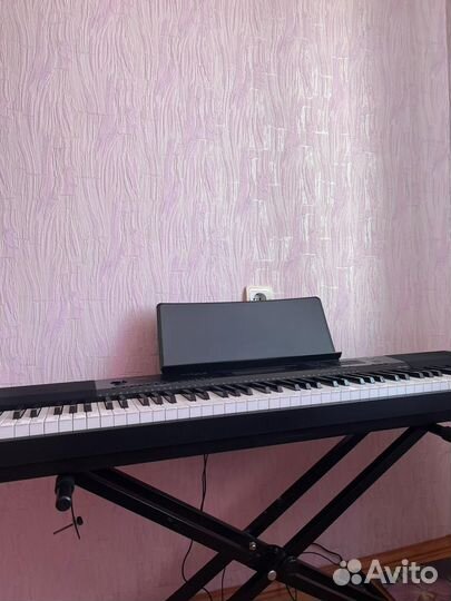 Цифровое пианино casio 220R