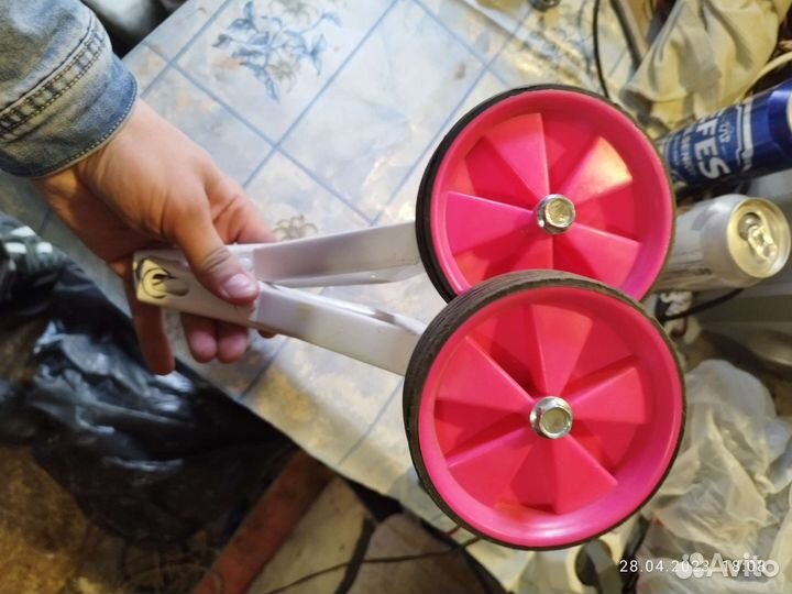 Колесики для детского велосипеда