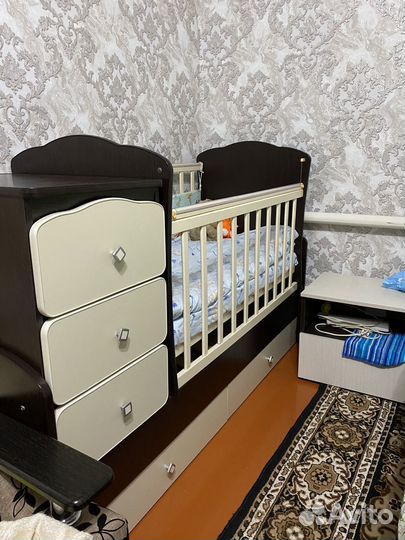 Детская кроватка